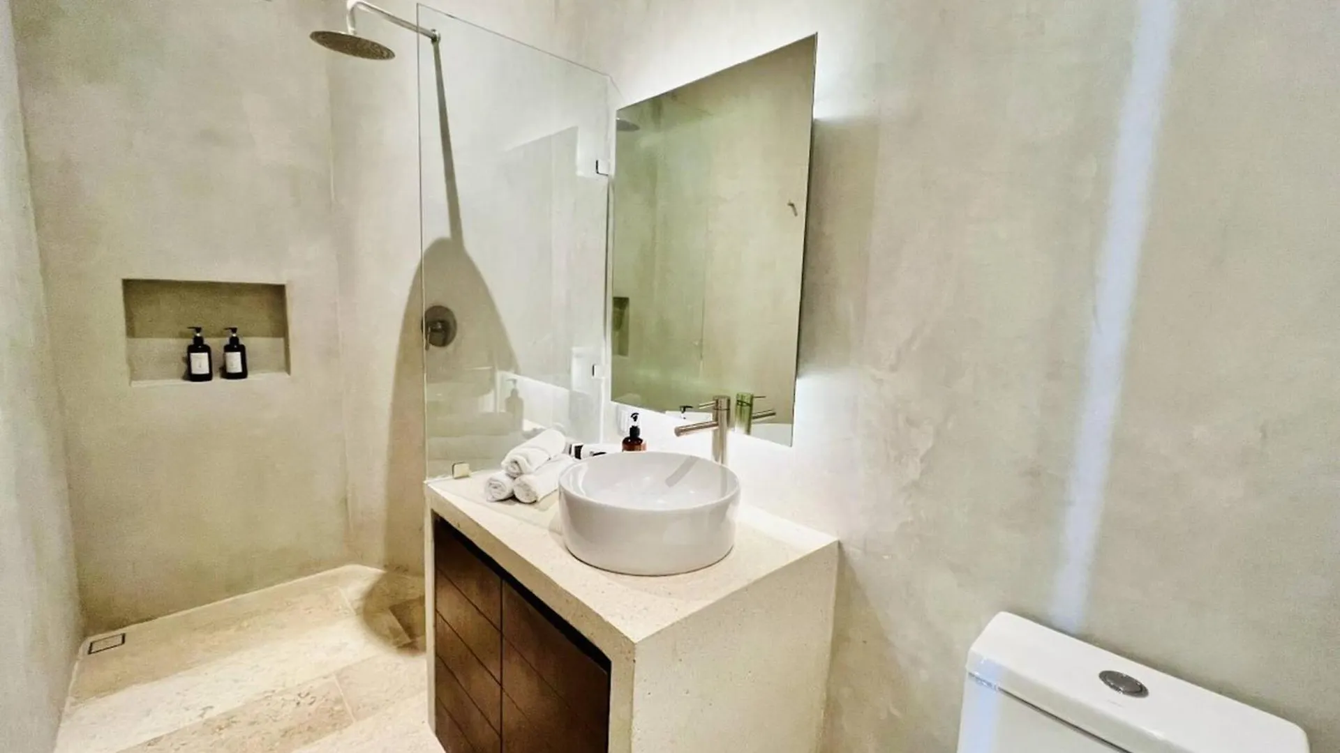 307 Seremonia Selva Private Pool New Apartment King Bed Wifi Tulum